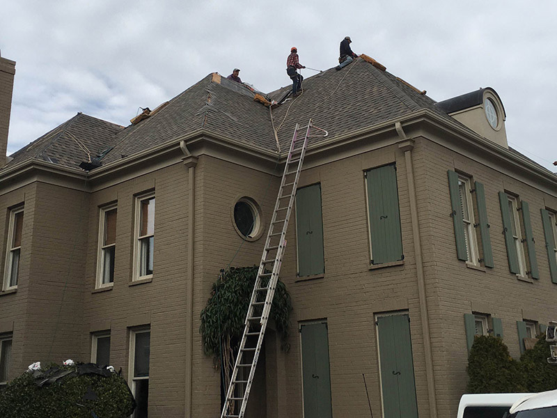 5 Ash Roofing Installing Pinnacle Pristine Roof Shingles